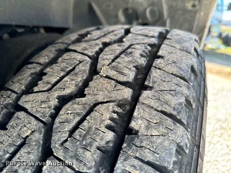 image for item ND9128 2011 GMC Yukon SUV