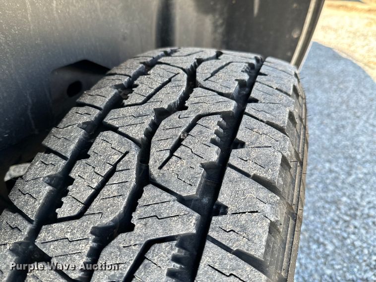 image for item ND9128 2011 GMC Yukon SUV