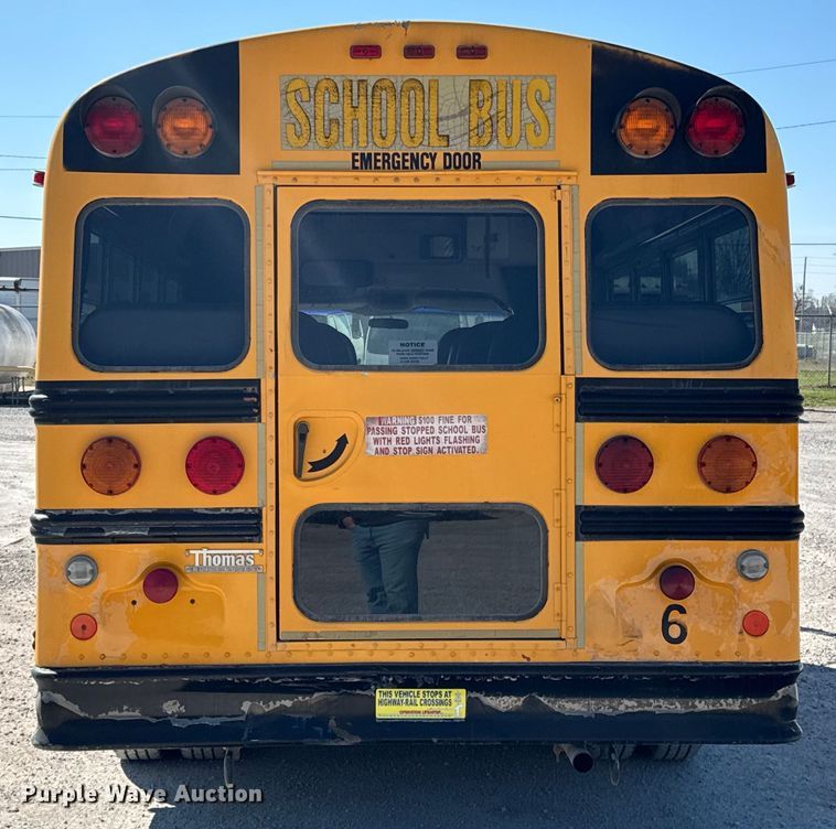 image for item ND9138 1999 GMC Savana 3500 school bus