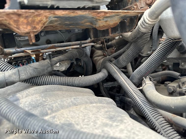 image for item ND9154 2007 Chevrolet C5500 shuttle bus