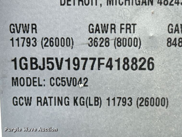 image for item ND9154 2007 Chevrolet C5500 shuttle bus