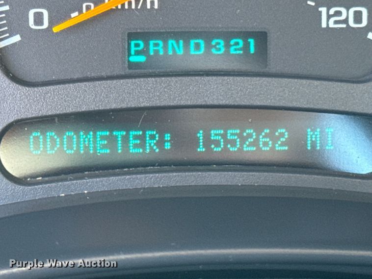 image for item ND9175 2003 Chevrolet Silverado 1500 pickup truck