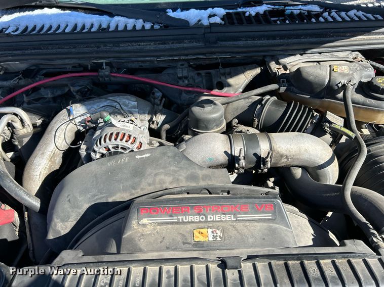 image for item NE9716 2003 Ford F550 Super Duty XL bucket truck