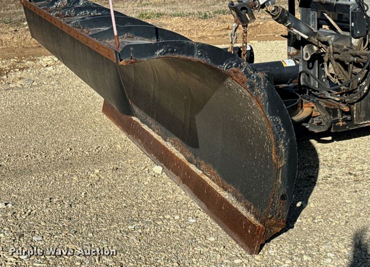 image for item NF9381 2011 Kenworth  T800 dump truck