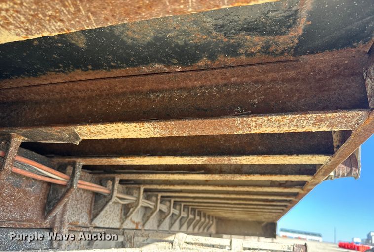 image for item NF9381 2011 Kenworth  T800 dump truck