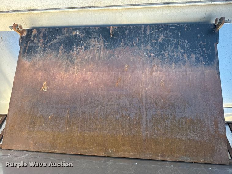 image for item NF9381 2011 Kenworth  T800 dump truck