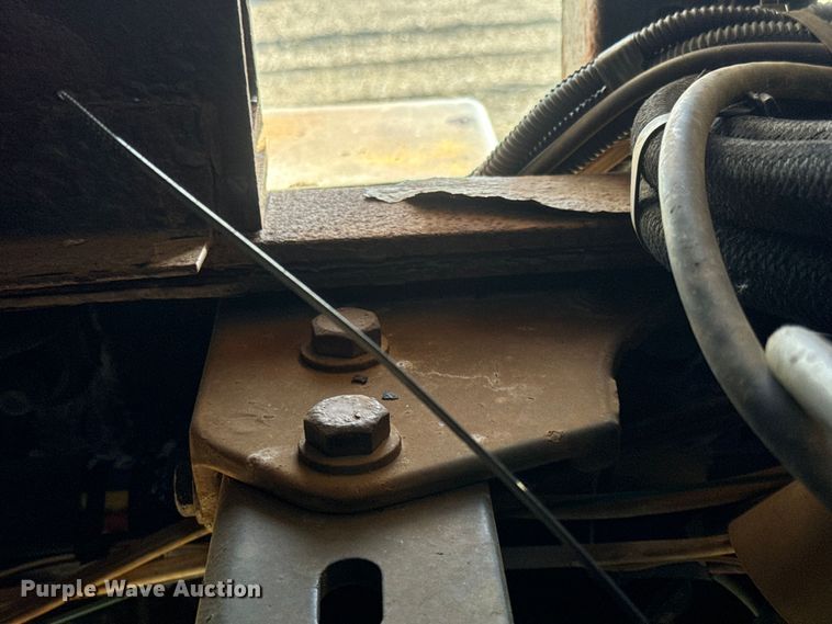 image for item NF9381 2011 Kenworth  T800 dump truck