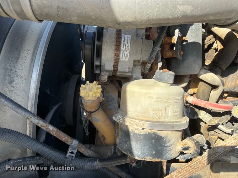 image for item NF9381 2011 Kenworth  T800 dump truck