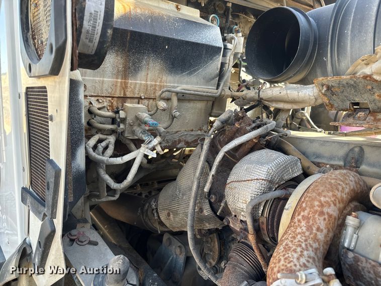 image for item NF9381 2011 Kenworth  T800 dump truck