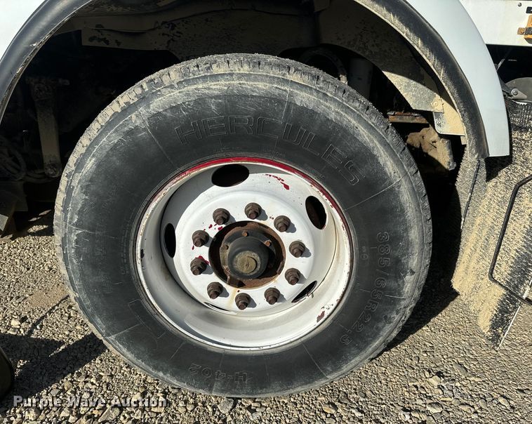 image for item NF9381 2011 Kenworth  T800 dump truck