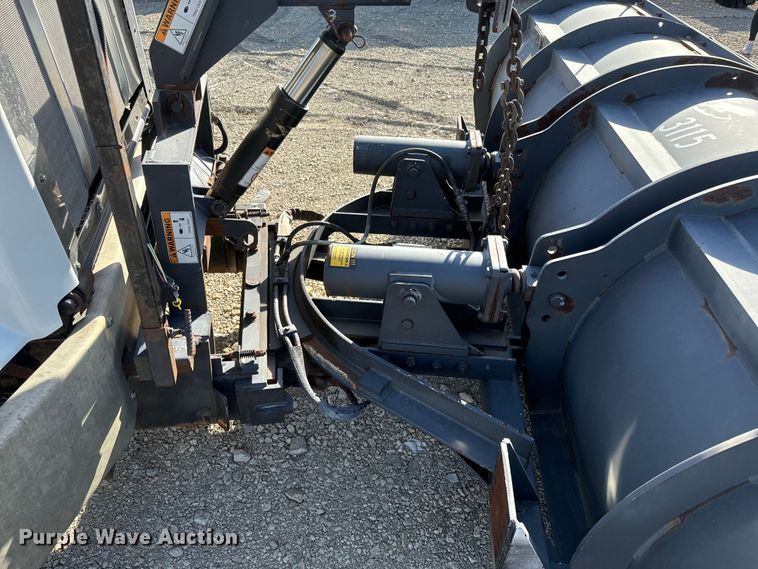 image for item NF9382 2011 Kenworth  T800 dump truck