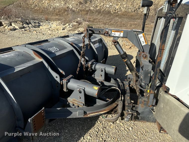 image for item NF9382 2011 Kenworth  T800 dump truck