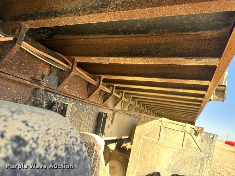 image for item NF9382 2011 Kenworth  T800 dump truck