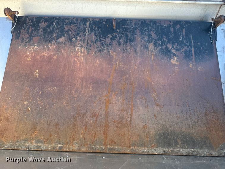 image for item NF9382 2011 Kenworth  T800 dump truck