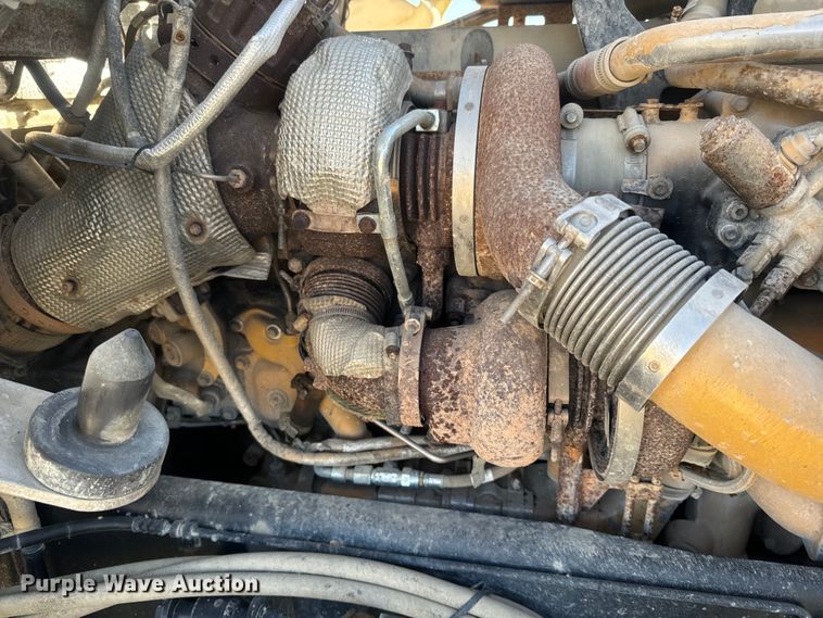 image for item NF9382 2011 Kenworth  T800 dump truck