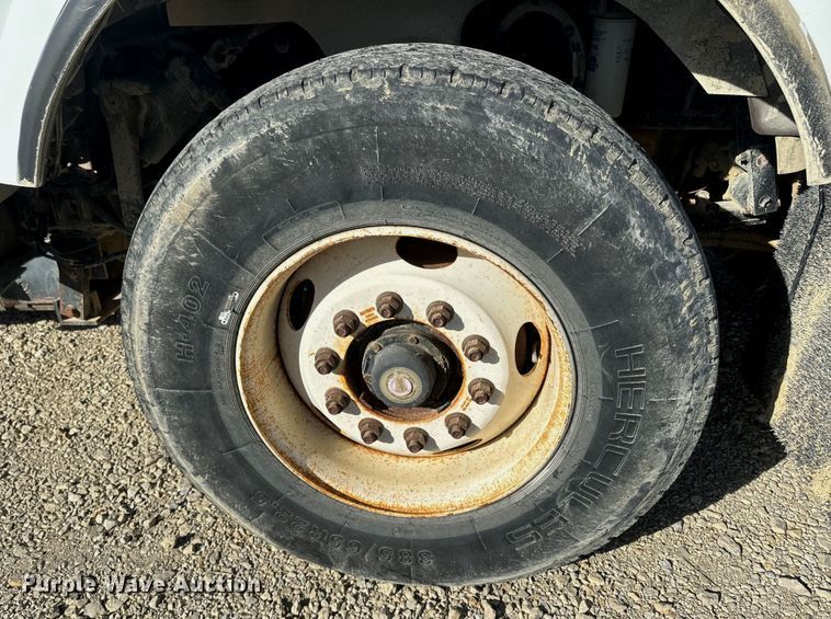 image for item NF9382 2011 Kenworth  T800 dump truck