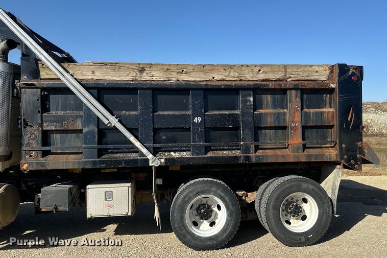 image for item NF9384 2006 Sterling  dump truck