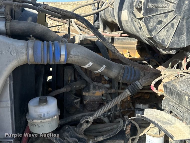 image for item NF9384 2006 Sterling  dump truck