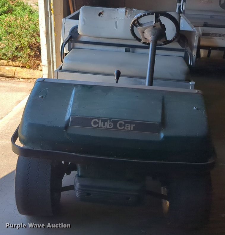 image for item NG9369 2007 Club Car  Carryall 2  golf cart
