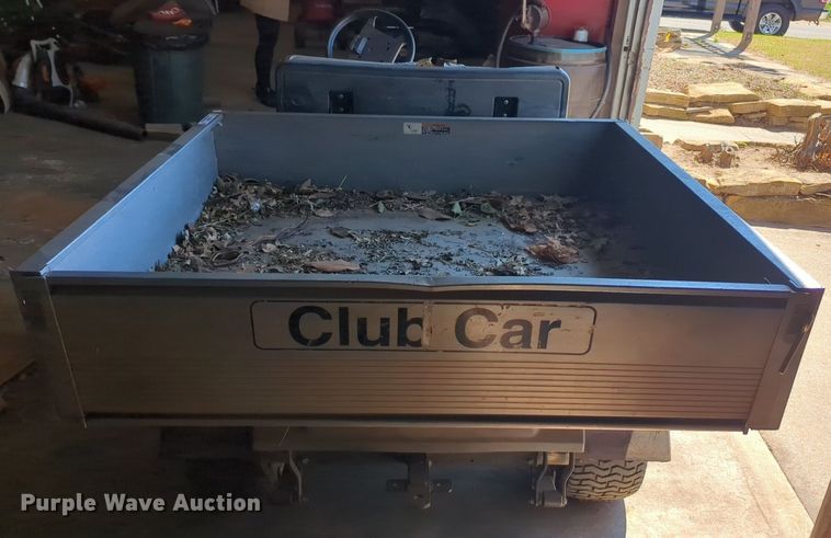 image for item NG9369 2007 Club Car  Carryall 2  golf cart