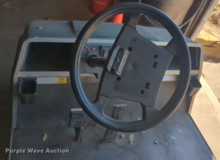 image for item NG9369 2007 Club Car  Carryall 2  golf cart