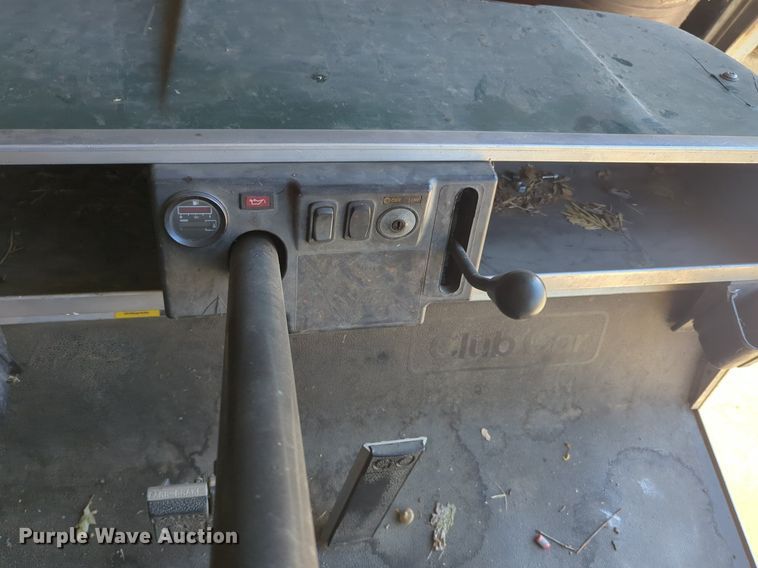 image for item NG9369 2007 Club Car  Carryall 2  golf cart