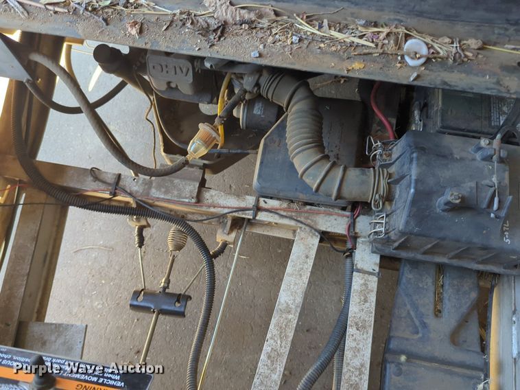 image for item NG9369 2007 Club Car  Carryall 2  golf cart