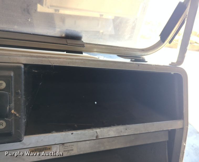 image for item NG9370 2012 Club Car Carryall 1 golf cart