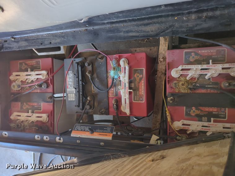 image for item NG9370 2012 Club Car Carryall 1 golf cart