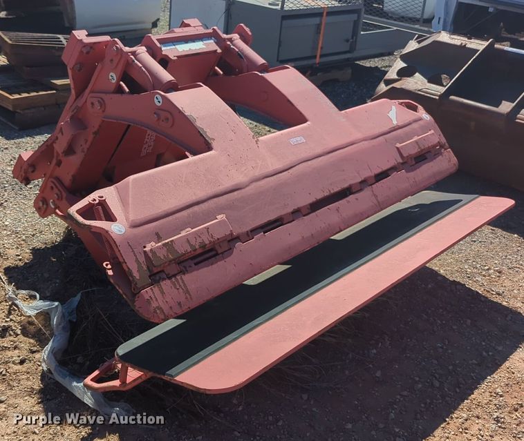 image for item NG9433 Bolzoni Auramo  excavator clamp