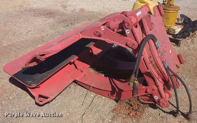 image for item NG9433 Bolzoni Auramo  excavator clamp