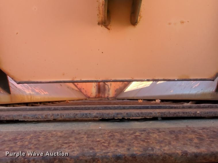 image for item NG9465 Henderson FSH10 spreader