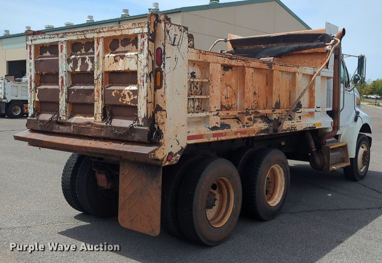 image for item NG9467 2009 Sterling L-Line dump truck
