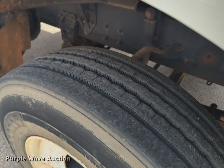 image for item NG9467 2009 Sterling L-Line dump truck