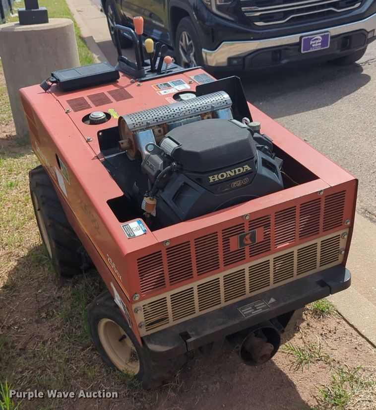 image for item NG9469 Ditch Witch 255SX vibratory cable plow