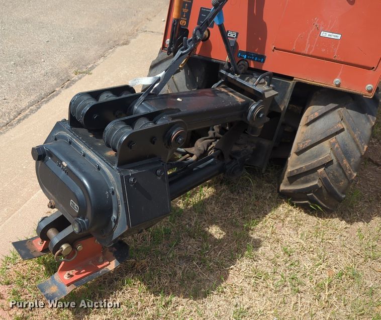 image for item NG9469 Ditch Witch 255SX vibratory cable plow
