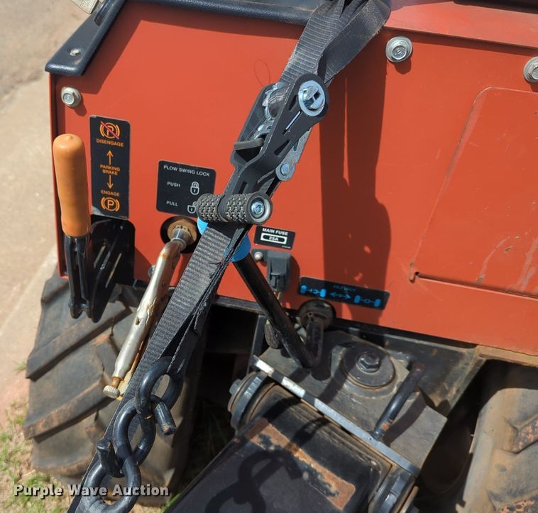 image for item NG9469 Ditch Witch 255SX vibratory cable plow