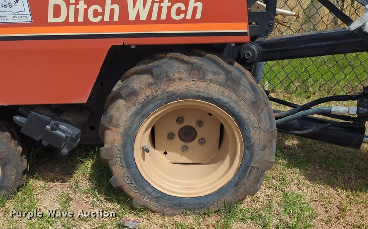 image for item NG9469 Ditch Witch 255SX vibratory cable plow