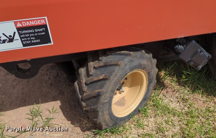 image for item NG9469 Ditch Witch 255SX vibratory cable plow