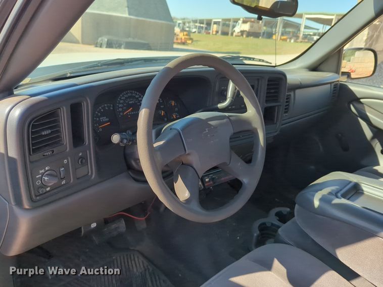 image for item NG9474 2006 Chevrolet  Silverado 1500  Ext. Cab pickup truck