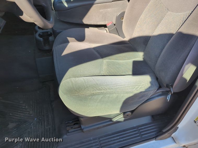 image for item NG9474 2006 Chevrolet  Silverado 1500  Ext. Cab pickup truck