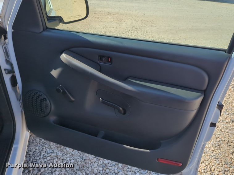 image for item NG9474 2006 Chevrolet  Silverado 1500  Ext. Cab pickup truck