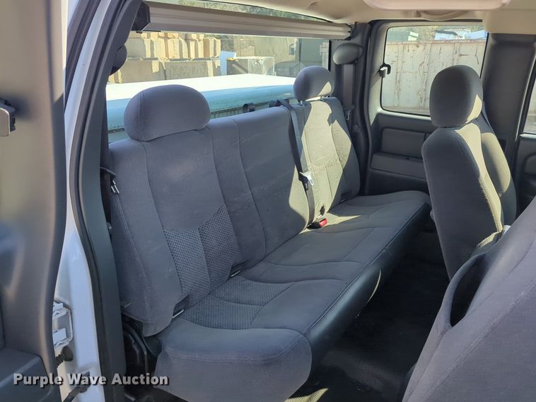 image for item NG9474 2006 Chevrolet  Silverado 1500  Ext. Cab pickup truck