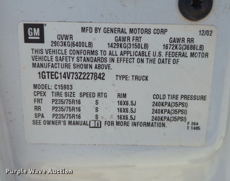 image for item NG9475 2003 GMC  Sierra 1500 pickup truck