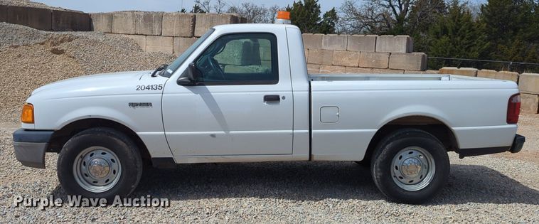 image for item NG9481 2004 Ford  Ranger pickup truck