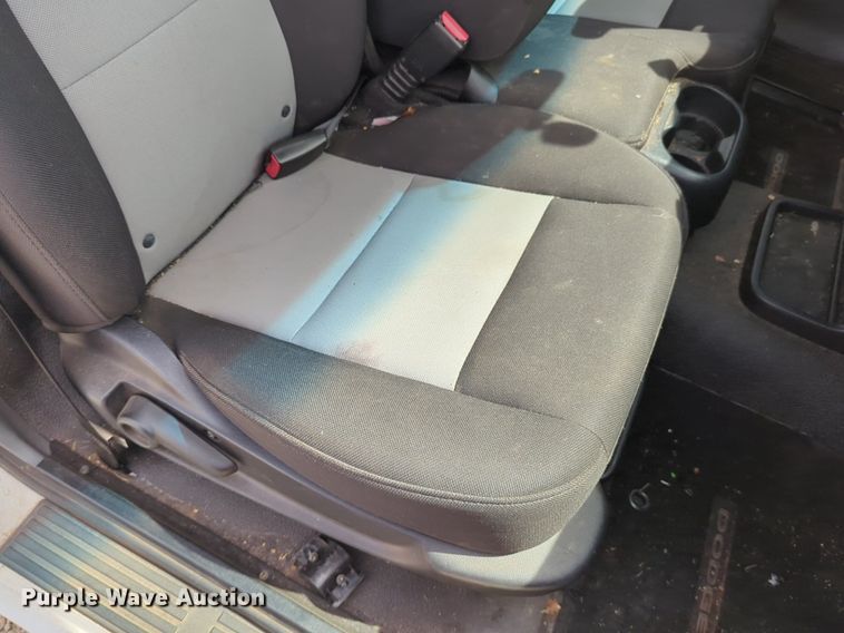 image for item NG9481 2004 Ford  Ranger pickup truck