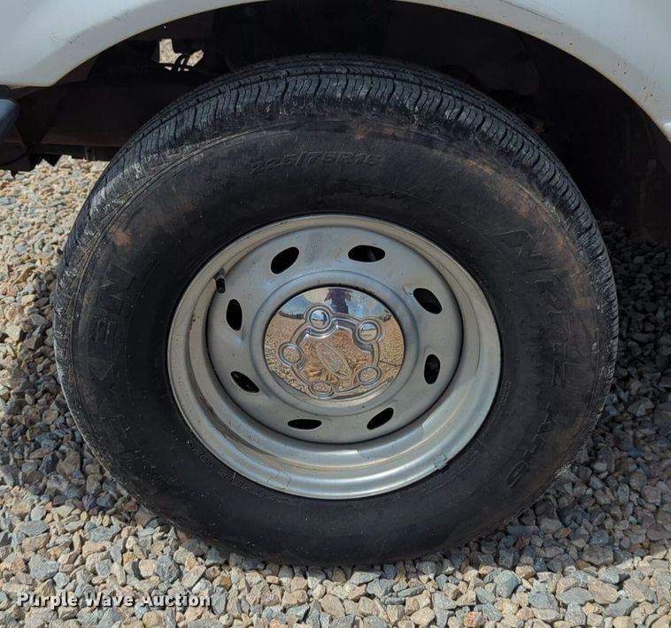 image for item NG9481 2004 Ford  Ranger pickup truck