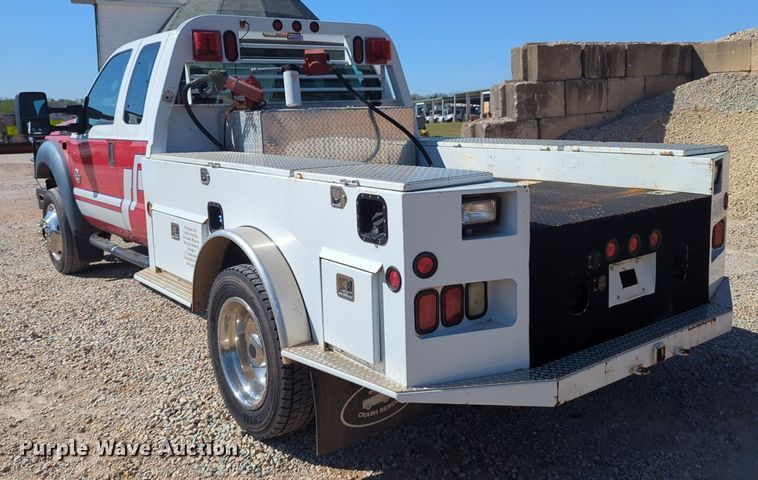image for item NG9483 2013 Ford  F450 Super Duty SuperCab flatbed truck