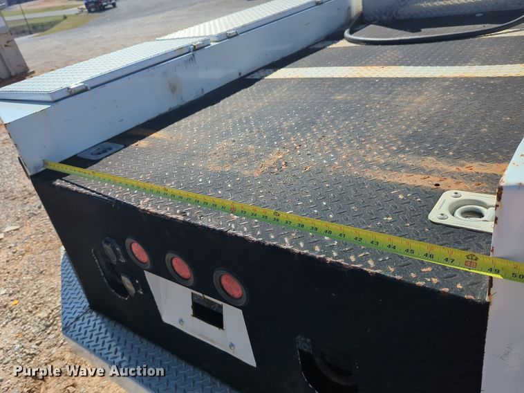 image for item NG9483 2013 Ford  F450 Super Duty SuperCab flatbed truck