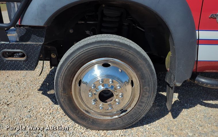 image for item NG9483 2013 Ford  F450 Super Duty SuperCab flatbed truck